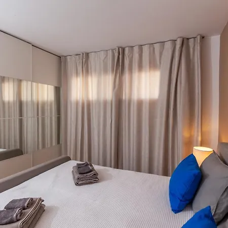 Yumbo Teror Two Bedroom Apartment Playa del Ingles (Gran Canaria)