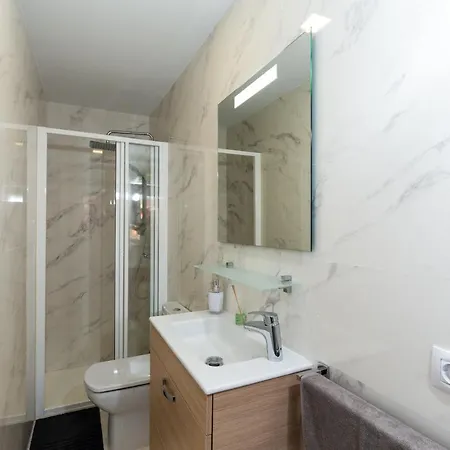 Yumbo Teror Two Bedroom Apartment Playa del Ingles (Gran Canaria)